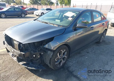 2020 Kia Forte Lxs z USA, uszkodzony, nr VIN 3KPF24ADXLE236714